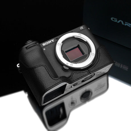 Gariz Black XS-CHA6700BK Genuine Leather Half Case for Sony A6700