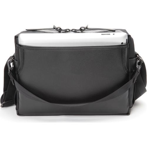 Artisan & Artist MCAM-1100 Nylon Camera Bag (BLACK)