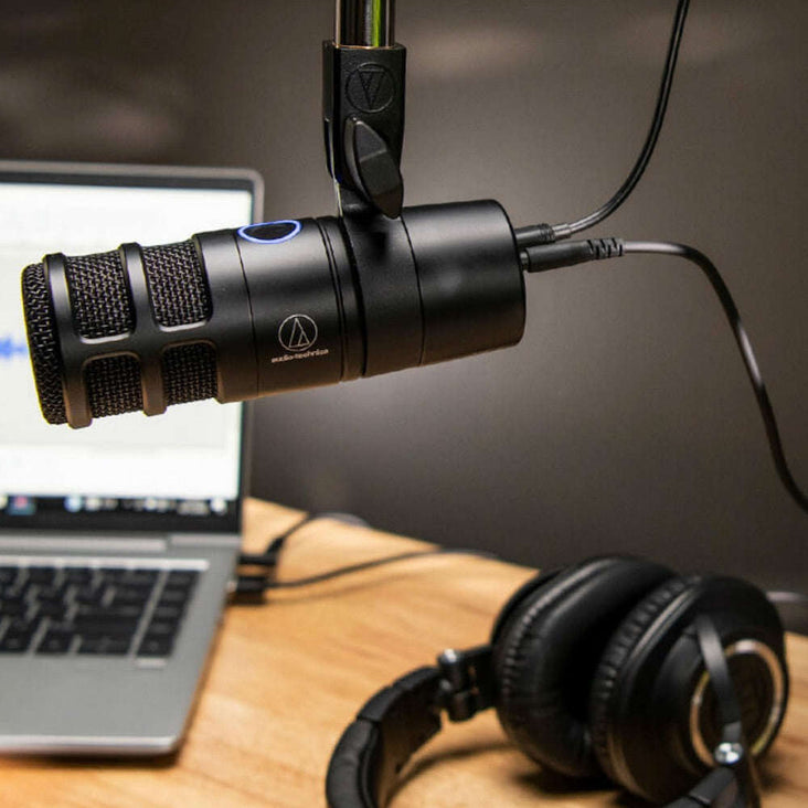 Audio-Technica AT2040USB Hypercardioid Dynamic Podcast Microphone