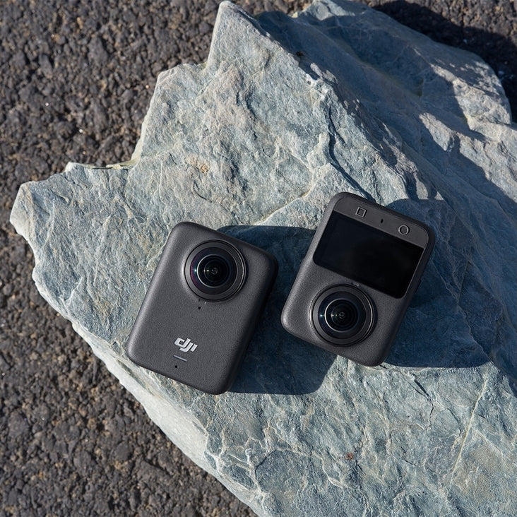 DJI Osmo 360 Adventure Combo