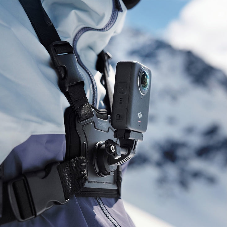 DJI Osmo 360 Adventure Combo