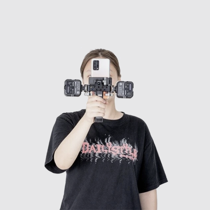 Fomito Z4T 1/4 Screw Mount for Vlogging & Live Streaming  (Mount Only)