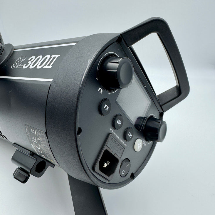 Godox SL300II 300W 5600K COB LED Continuous Light (EX-DEMO)