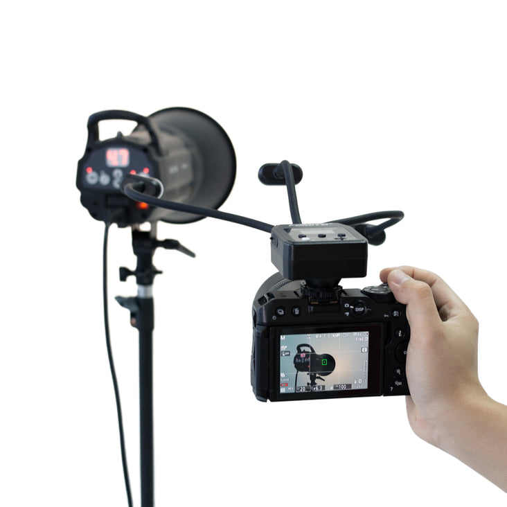 Fomito Mini Three-Head Macro On Camera Flash with Diffuser and Type-C Cable (Medium, 34.5cm)