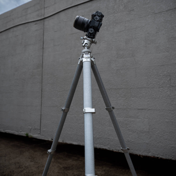 Leofoto AZ-235C Carbon Fibre Travel Tripod + MBH-30 Inverted Ball Head - Silver