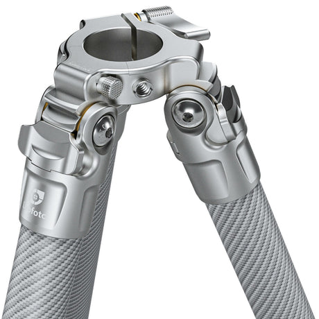 Leofoto LG-324C Silver 4 Section Water Resistant Carbon Fibre Tripod with LH-40R Ball Head