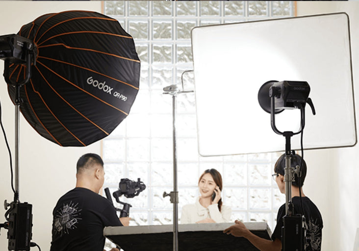 Godox KNOWLED M200BI Pro Continuous Key Light Video Kit - Bundle