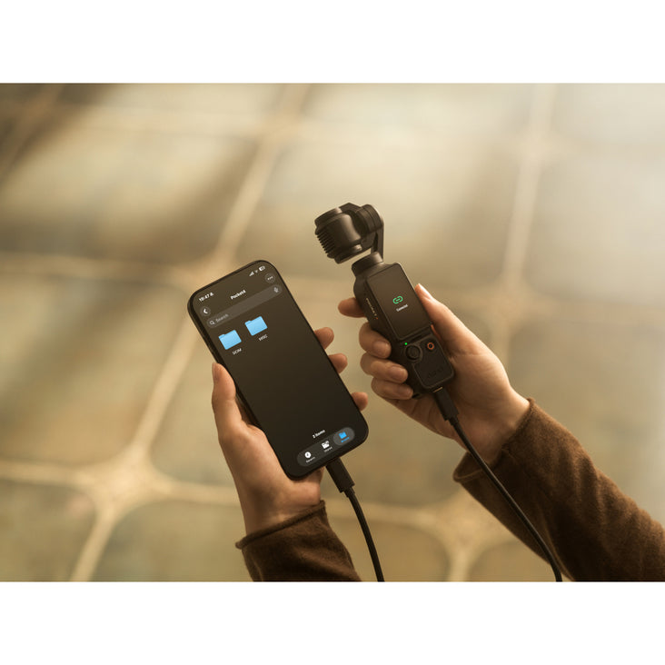 DJI Osmo Pocket 4 Creator Combo