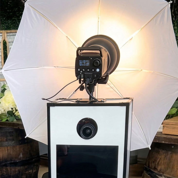 Photobooth Essentials 300W Flash Strobe Lighting Kit - Bundle