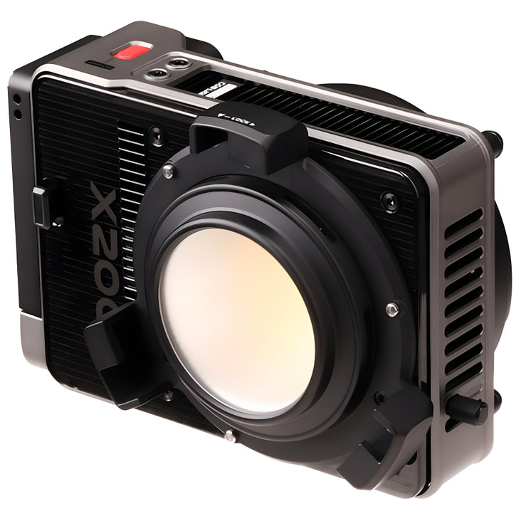 Zhiyun MOLUS X200 200W COB Light - Standard Kit