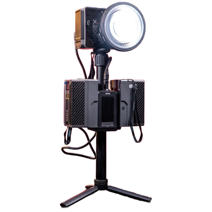 Zhiyun MOLUS X200 200W RGB COB Light - Combo Kit