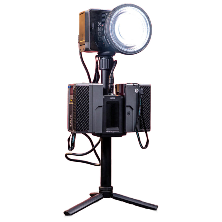 Zhiyun MOLUS X200 200W RGB COB Light - Standard Kit