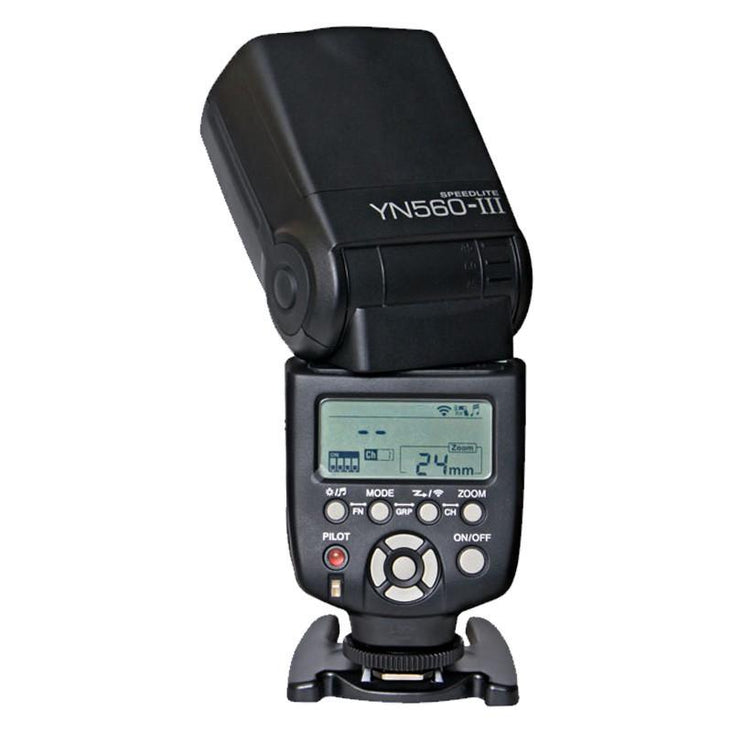 Yongnuo YN-560 III Flash Speedlite - Universal mount for Canon and Nikon