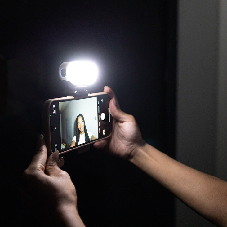 Spectrum Pocket Photo Video iPhone LED Light - GlowGo (Mini)