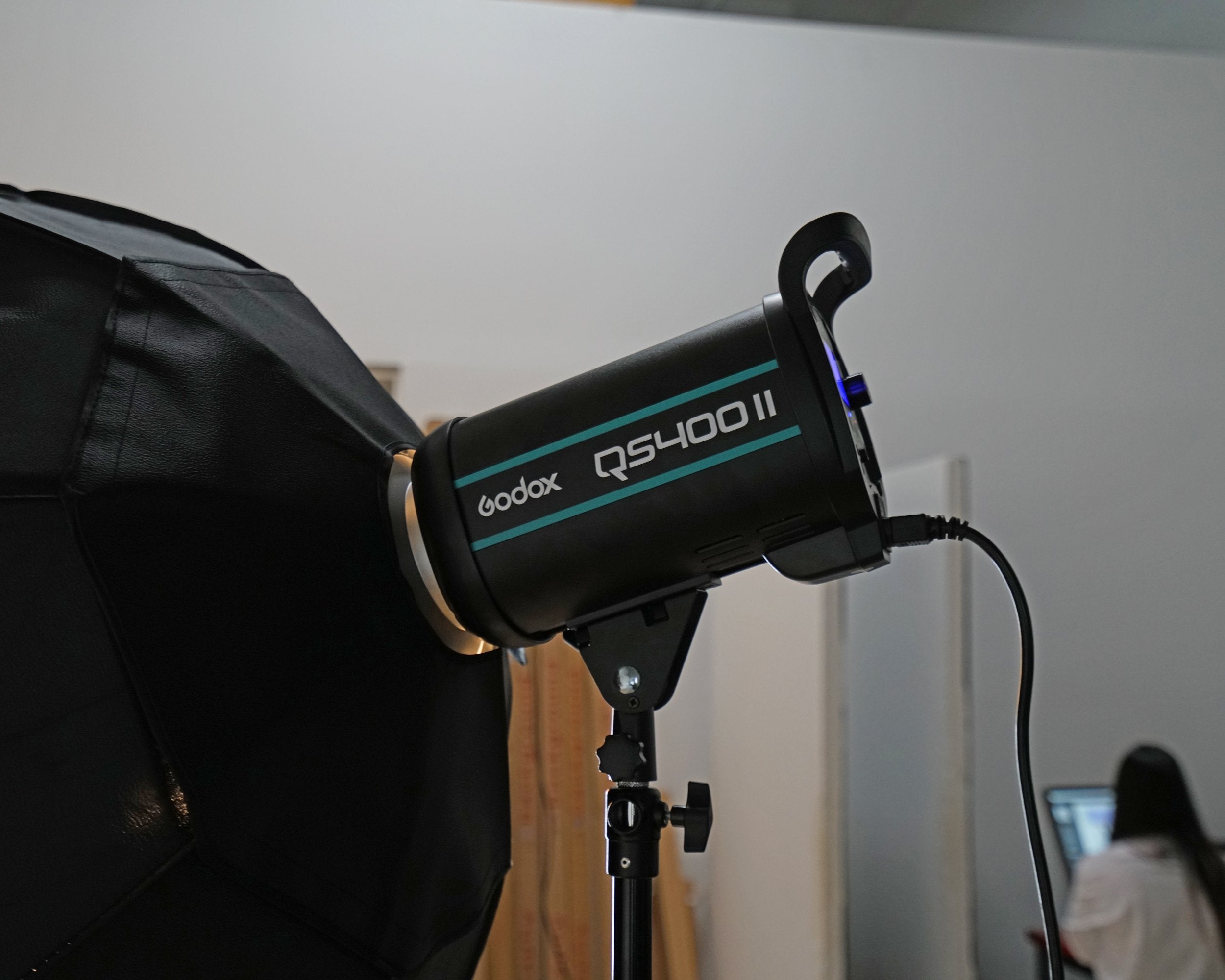 Đèn Flash Studio Godox QS300 II Đèn Flash Studio Godox QS300 II