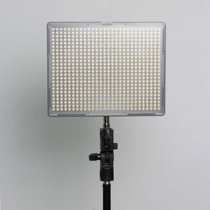 Aputure HR672 CRI 95+ Portable LED Video Light with Remote Control (DEMO STOCK)