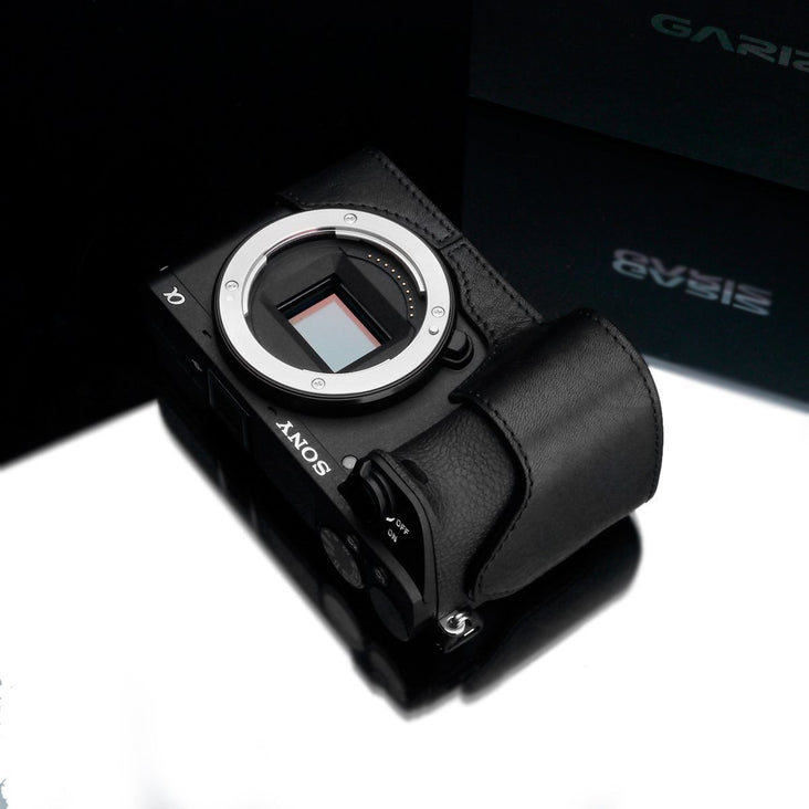Gariz XS-CHA6500BK Genuine Leather Camera Half Case Black for Sony A6500
