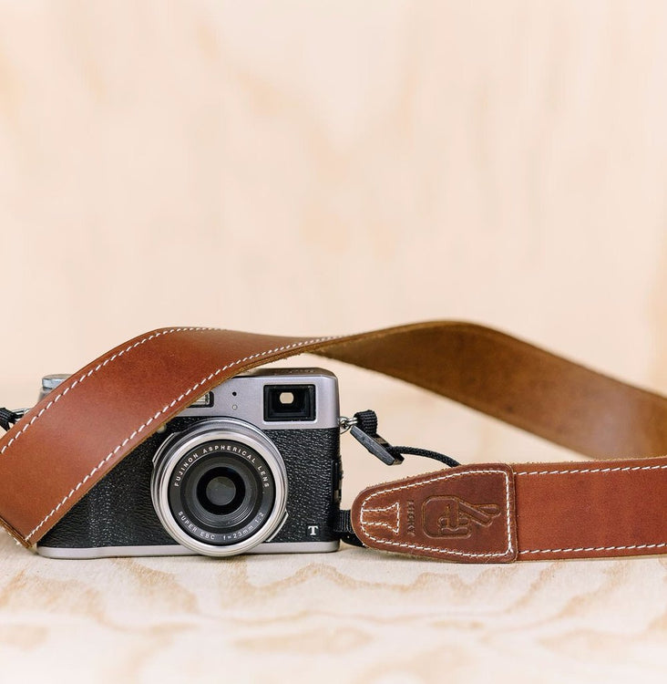 Lucky Straps Simple 40 Leather Camera Strap - Natural Brown with White Stitching