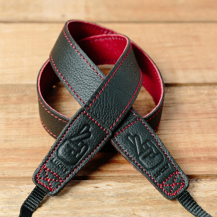 Lucky Straps Slim 30 Leather Camera Strap - CONTRAST Black/Wine