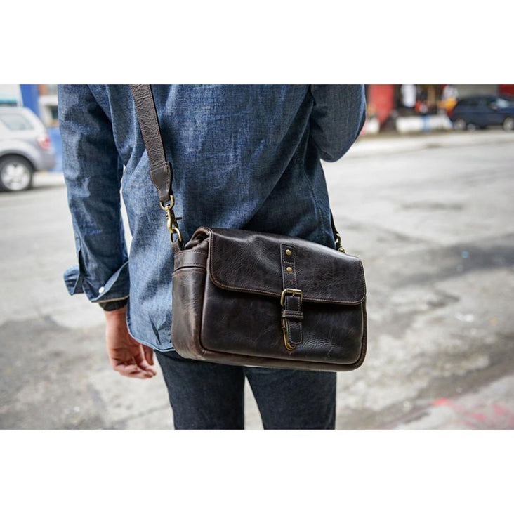ONA Bowery Camera Bag (Dark Truffle - Leather) ONA5-014LDB