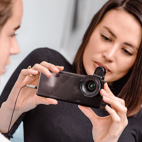 Rode smartLav+ Kit with SC3 Adapter for use with Rode Wireless GO - Bundle