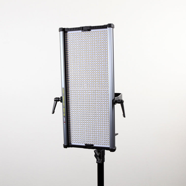 Boling 3 x 2250P LED Video & Photography Continuous Portable Lighting Kit (21,100 Lumens at 1M)