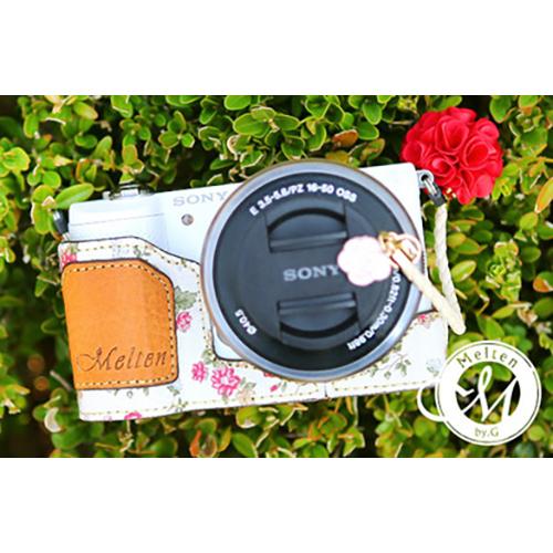 Melten Camera Half Case for Sony A5000 A5100 - White Flower