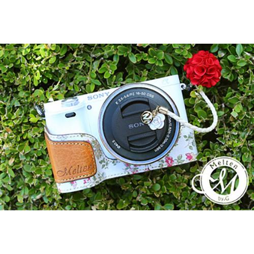 Melten Camera Half Case for Sony A6000 - White Flower